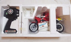 Kyosho 1/7 Scale FA Honda Racer NSR 500 RTR RC Radio Control Motorcycle Kit - Picture 1 of 5
