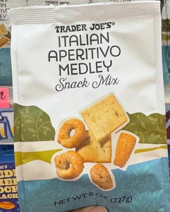 Trader Joe's ITALIAN APERITIVO MEDLEY Snack Mix 8 oz NEW - Picture 1 of 5