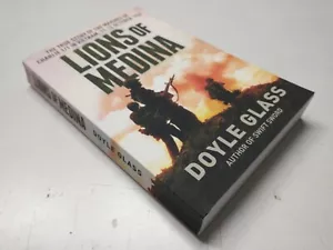 Lions of Medina True Story the Marines Charlie 1/1 in Vietnam Oct 67 Doyle Glass - Imagen 1 de 11