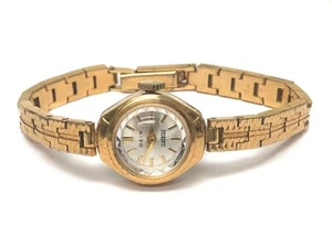 VINTAGE 1970s SWISS LADIES DEIN MANUAL 17 JEWEL GOLD PLATED WATCH & BAND - Picture 1 of 7