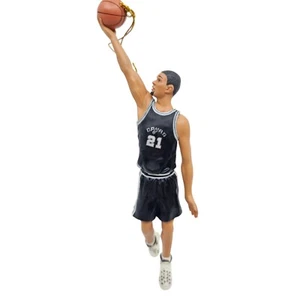 NBA Prop/Hallmark Co. Tim Duncan #21 San Antonio Spurs Ornament Hoop Star Figure - Picture 1 of 5