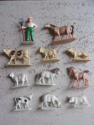 jouet ancien Les Animaux de la Ferme + Agriculteur - Photo 1/3