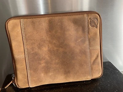 Outback Australia Buckskin Cuero Tableta Ipad Estuche con Cremallera Marrón Tostado 10” x 7.5” Foto 1 de 4