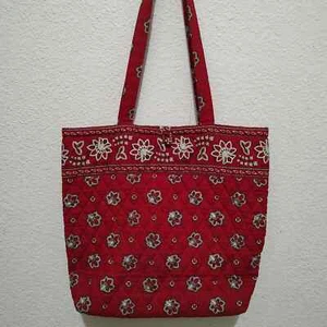 Vera Bradley Schultertasche in Rot Mittelgroß - Bild 1 von 8