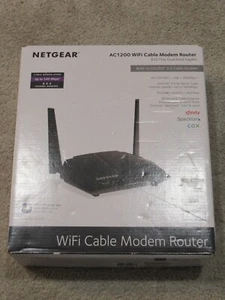 Netgear AC1200 WiFi Cable Modem Router Combo C6220 - Picture 1 of 2