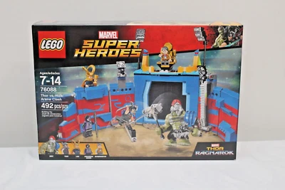 Authentic LEGO 76088 Marvel Super Hero Ragnarok Thor  vs. Hulk Arena Clash NEW - Image 1 of 4