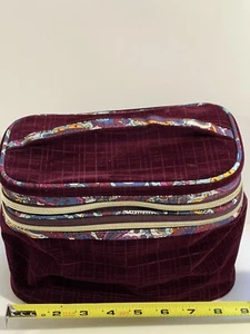Modella Two Tier Train Case - Picture 1 of 10