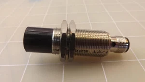 EATON E57-18PAU08-AD INDUCTIVE PROXIMITY SWITCH T29301 - Picture 1 of 3