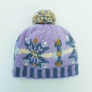 By Many Hands Flieder Türkis Blumen Schneeflocke Strick Wolle Fleece gefüttert Bommel Mütze - Bild 1 von 5