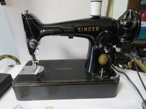 Singer 201-2 1957 AM638604 Nähmaschine mit Pedal getestet funktioniert. - Bild 1 von 24