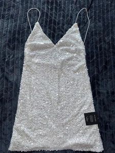 Lululs Damen Pailletten Tanzfläche Minikleid Größe XS Neu mit Etikett - Bild 1 von 9