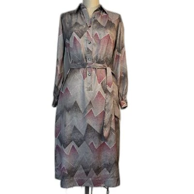 Vintage LANVIN French Couture Label, 70s Shirt Dress, Silky Gray Geometric Print - Image 1 of 4