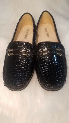 Mocasines planos Pierre Dumas "Alligator" charol sin cordones para mujer  Foto 1 de 4