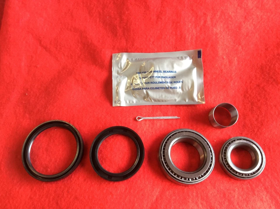 TRIUMPH STAG, TR4A, TR5, TR6 REAR WHEEL BEARING KIT GHK1015 - Image 1 of 1