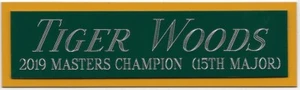 2019 MASTERS TIGER WOODS NAMENSCHILD AUTOGRAMMIERT signiert PGA GOLFBALL-FOTO-FLAGGE - Bild 1 von 2