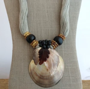 Statement Gray Sea SHELL Pendant Necklace Seashell Boho Beach Ocean Cruise 22" - Picture 1 of 7