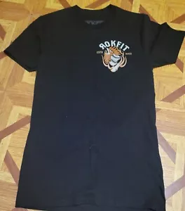 Camiseta Rokfit Athletic Streetwear XS Negra Gallo Mantente Hambriento Gráfico - Imagen 1 de 4