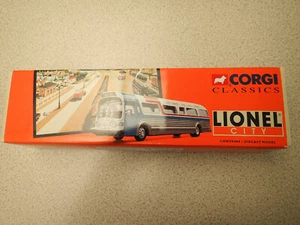 Corgi Classics 54401 GM 5301 Fishbowl Lionel City Bus Svcs scatola scadente non esposta - Foto 1 di 13