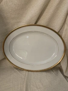 Plato para servir Noritake China Japón 6124 Richmond 13 1/2" - Imagen 1 de 13