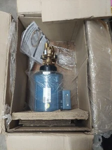 CC029A NEMA Premium Inverter Duty Motor + Dayton 4KHE1 Bronze Rotary Gear Pump - Picture 1 of 6