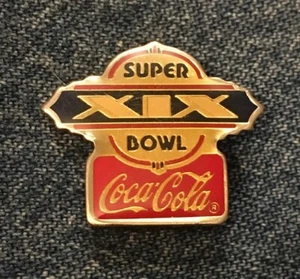 Super Bowl 19 Pin ~XIX~ Patrocinador Coca Cola~ San Francisco 49ers ~ Miami Dolphins - Imagen 1 de 2