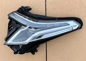 OEM | Head Light Assembly Passenger Side Fits 2020-2024 XT5 GM 84849606 - Picture 1 of 5
