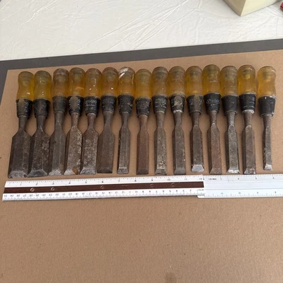 Stanley Yellow Black Handle No. 60 Chisel Set Lot - Image 1 of 4