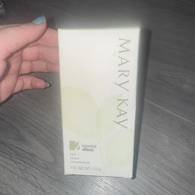 Mary Kay Face Mask Botanical Effects 4 oz NEW NIB Normal Sensitive Skin Scrub - Image 1 of 4