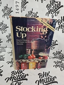 1977 Stocking Up: How To Preserve the Foods You Grow Naturally Revised HC/DJ - Bild 1 von 22