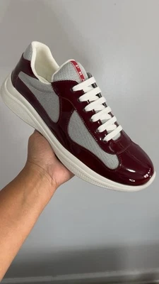Tênis masculino PRADA Americas Cup tamanho 10.5 Prada EUA 11.5 (patente Borgonha) - Imagem 1 de 3