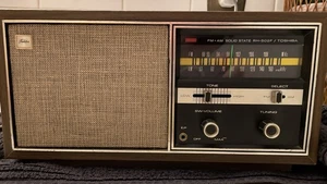 Radio de estado sólido Toshiba RH-502F FM/AM 2 bandas receptor sintonizador ¡Funciona! - Imagen 1 de 14