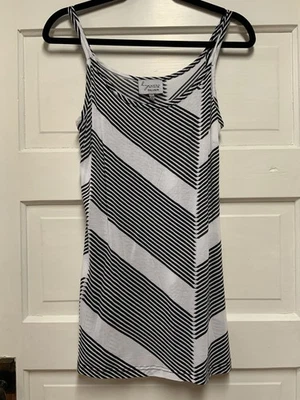Lynn Ritchie Silver Black And White Stripes Rayon Tank Top Size Small - Image 1 of 4
