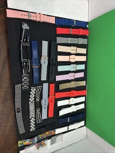 Uhrenarmband Sammlung Lot. 25 Uhrenarmbänder. Gummi und Metall. Die meisten neu einige gebraucht - Bild 1 von 15