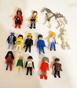 PLAYMOBIL FIGURES & HORSE PIRATE DOCTOR GHOST POLICE 14 FIGURE LOT GEOBRA - Picture 1 of 2