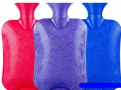 LO ÚLTIMO Bolsa Botella Agua Caliente Goma Gran Espesor Tratamiento Frío Caliente 2L Foto 1 de 4