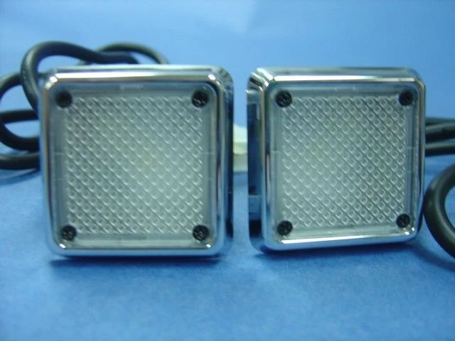 Pair White LED Door Courtesy Lights Set For 1986-2017 MERCEDES BENZ W463 G-CLASS - Image 1 of 3