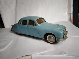 Vintage Victory Industries Model Jaguar Battery Driven 1950,S/60,S All Good... - Picture 1 of 8