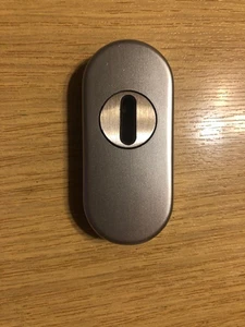 PZ Schutzrosette Sicherheitsrosette oval mit Kernziehschutz Alu silber elox. Neu - Bild 1 von 4