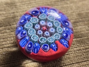 Schöner Millefiori Glas Briefbeschwerer - ca. 4 cm - Bild 1 von 3