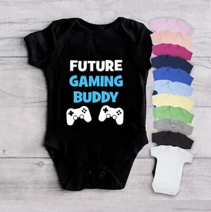 Future Gaming Buddy Baby Bodysuit Babygrow Weste geeky lustiges Geschenk Mama Papa Gamer - Bild 1 von 22