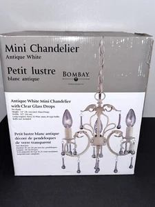 The Bombay Company antiker weißer Mini Kronleuchter | elegantes Lichtdekor - Bild 1 von 9