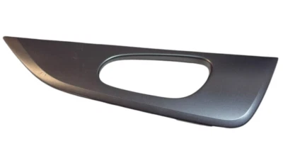 Nissan Rogue 2016-2020 interior manija puerta moldura trasera izquierda 826835Ha0A OEM Foto 1 de 4