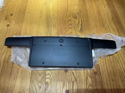 BMW Group E36 325i FRONT BUMPER License Plate Bracket 1977305 OEM - Image 1 of 4