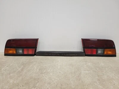 Juego de 3 luces traseras Nissan 300ZX 1985-1986 TURBO Foto 1 de 4