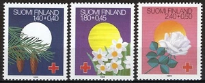 Finlandia 1988, Croce Rossa: set festivi MNH, Mi 1044-46 - Foto 1 di 1