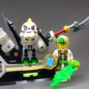 LEGO NINJAGO GENUINE NINJA LLOYD + NUCKAL SKULKIN & Alls WEAPONS - Picture 1 of 6