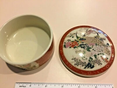 Satsuma Japan Heritage Mint 4" Diameter Round Trinket Powder Box Gold Peacock - Image 1 of 4