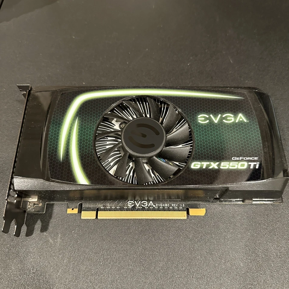EVGA GeForce GTX 550Ti 1GB GDDR5 PCI-E 2.0 Video Graphics Card - Image 1 of 1
