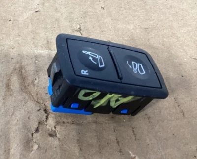 2007-2012 Mercedes-Benz GL450 Right Folding Power Switch Button A1648707010 OEM. - Image 1 of 4