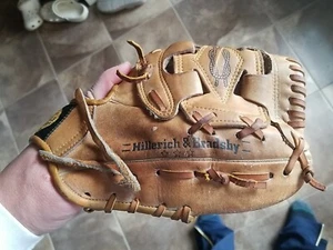  Louisville Slugger YOUTH LSG32 Citation Baseball Glove Hillerich Bradsby 11.5" - Picture 1 of 9